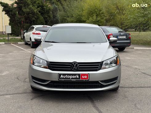 Volkswagen passat b7 2012 серый - фото 8