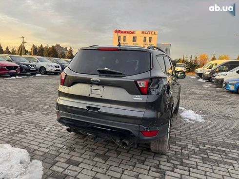 Ford Escape 2018 - фото 6