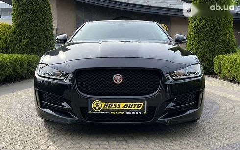 Jaguar XE 2017 - фото 2