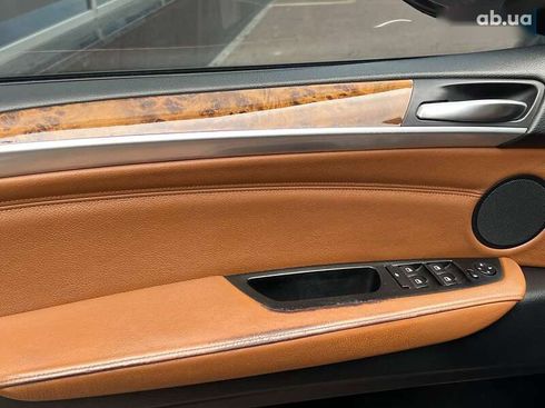 BMW X5 2009 - фото 17