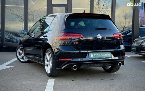 Volkswagen Golf GTI 2020 - фото 6