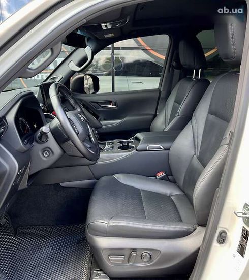 Toyota Land Cruiser 2022 - фото 26
