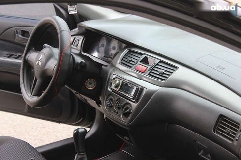 Mitsubishi Lancer 2007 - фото 21