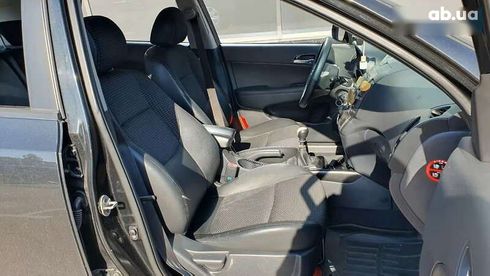 Hyundai i30 2007 - фото 17