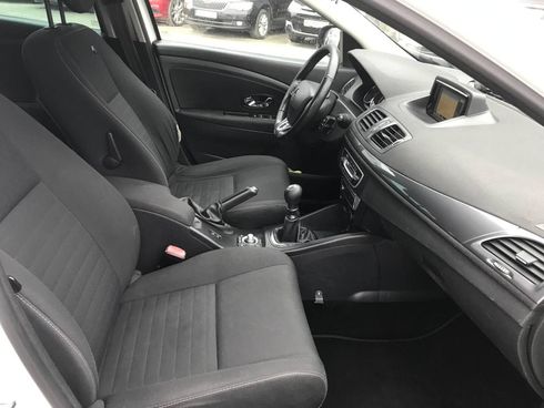 Renault Megane 2015 белый - фото 56