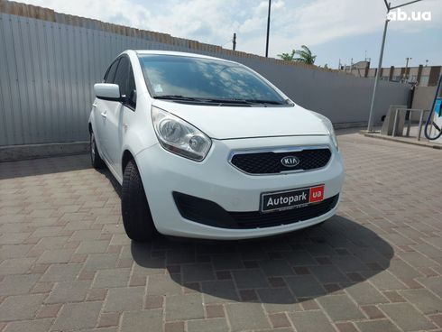 Kia Venga 2012 белый - фото 10