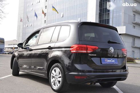 Volkswagen Touran 2020 - фото 16