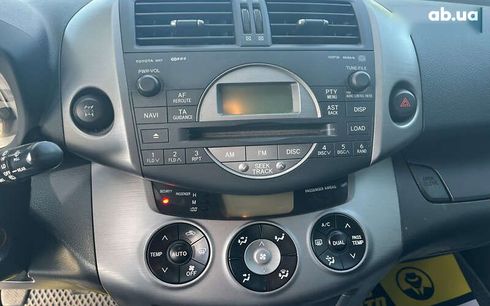 Toyota RAV4 2007 - фото 12