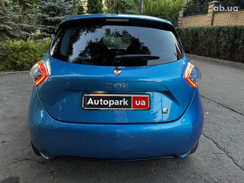 Renault Zoe 2016 синий - фото 8