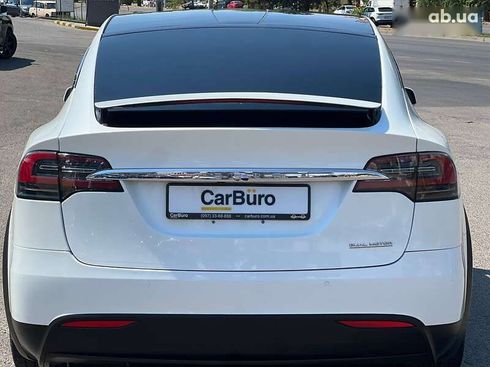 Tesla Model X 2019 - фото 9