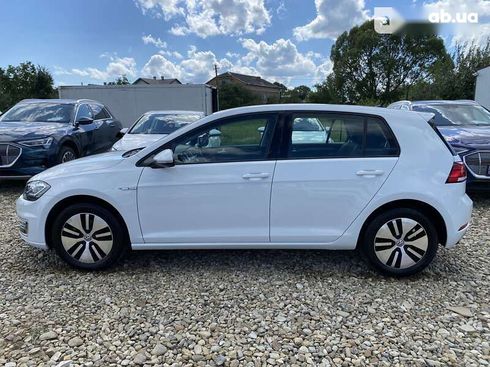 Volkswagen e-Golf 2020 - фото 5