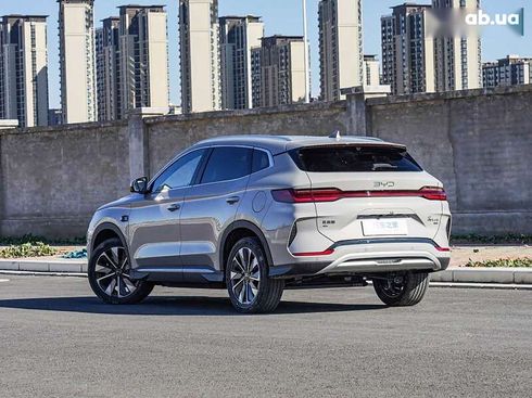 BYD Song Plus 2025 - фото 8