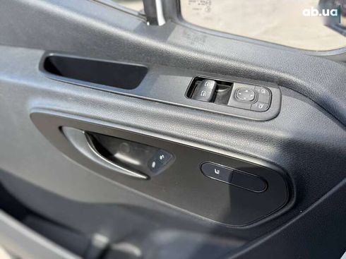 Mercedes-Benz Sprinter 2020 - фото 16