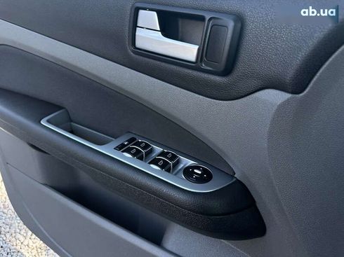 Ford Focus 2008 - фото 27