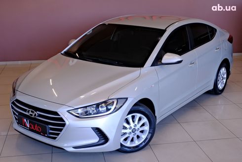 Hyundai Elantra 2018 бежевый - фото 2