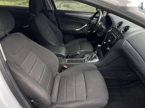 Ford Mondeo 2011 - фото 18