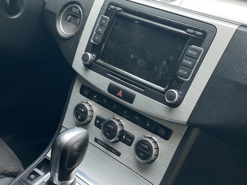 Volkswagen Passat CC 2013 белый - фото 28