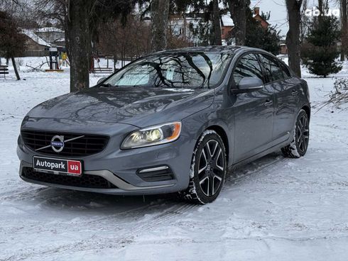 Volvo S60 2016 серый - фото 2