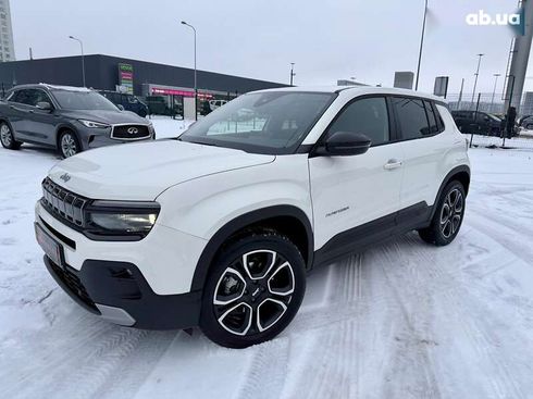 Jeep Avenger 2024 - фото 15