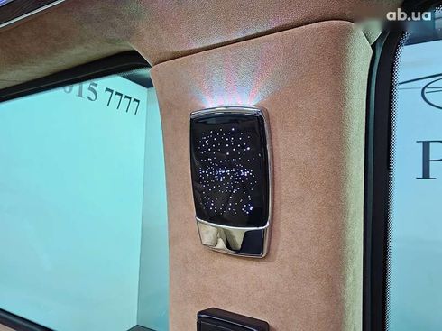 Mercedes-Benz V-Класс 2022 - фото 11