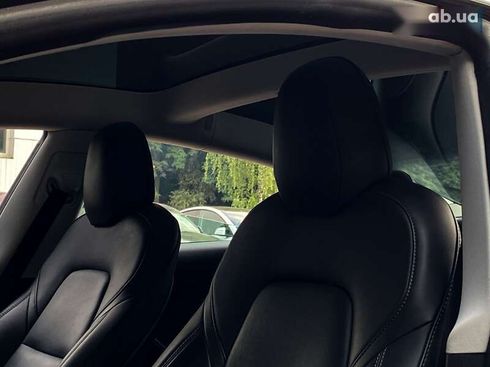 Tesla Model 3 2020 - фото 14