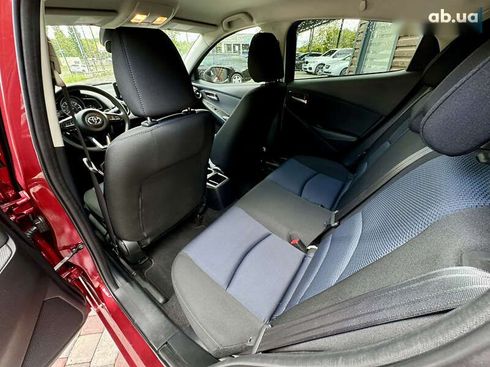 Toyota Yaris 2019 - фото 28
