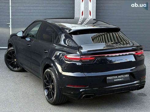 Porsche Cayenne Coupe 2023 - фото 30