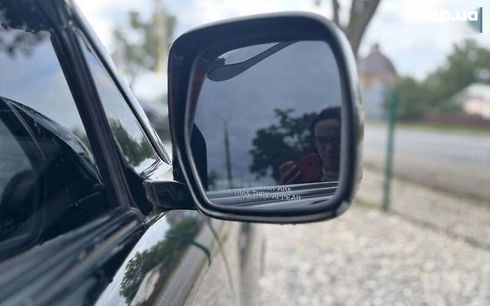 Lexus LX 2005 - фото 8