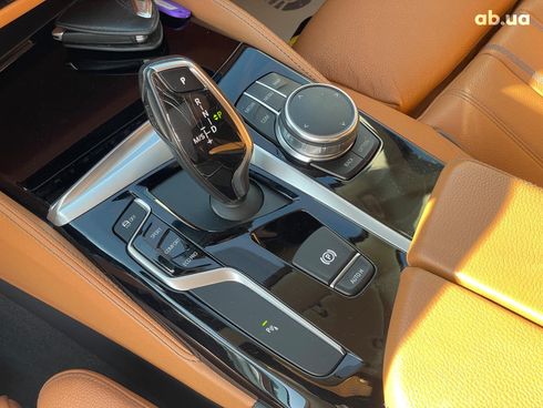 BMW 5 серия 2017 коричневый - фото 31