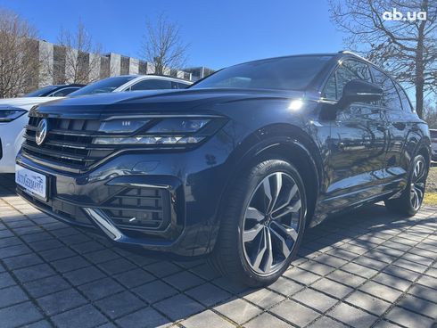 Volkswagen Touareg 2023 - фото 8