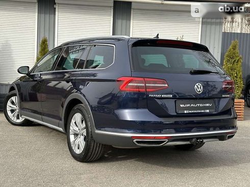 Volkswagen passat alltrack 2017 - фото 11