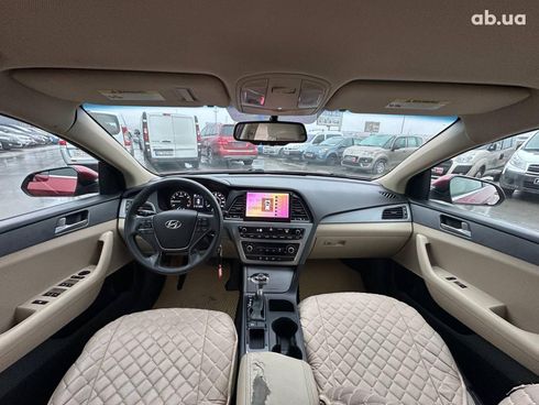 Hyundai Sonata 2015 красный - фото 27