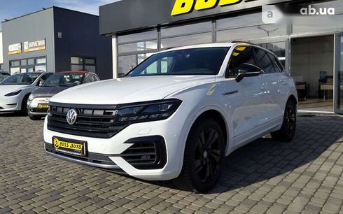 Volkswagen Touareg 2018 - фото 3