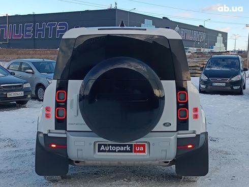 Land Rover Defender 2021 белый - фото 10