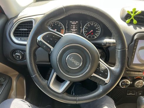 Jeep Renegade 2016 красный - фото 11