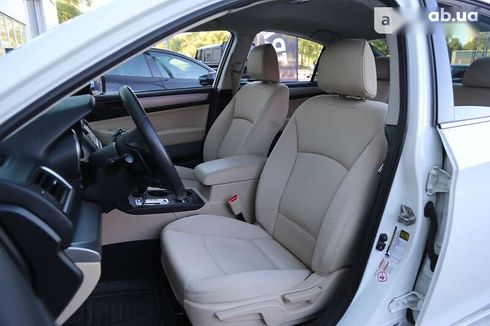 Subaru Legacy 2016 - фото 9