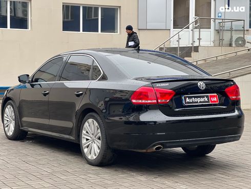 Volkswagen passat b7 2012 черный - фото 10