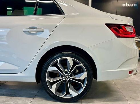 Renault Megane 2018 - фото 9