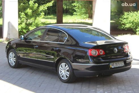 Volkswagen Passat 2008 - фото 10