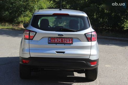 Ford Escape 2018 - фото 9