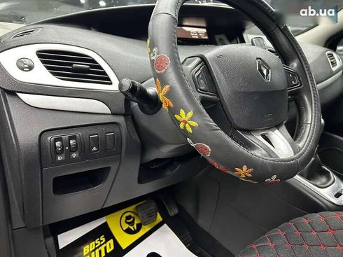 Renault Scenic 2011 - фото 8