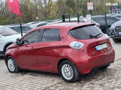 Renault Zoe 2018 - фото 19