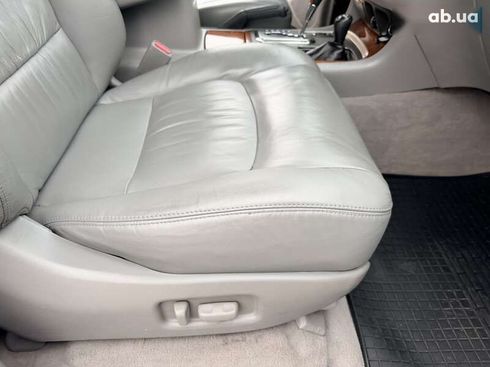 Lexus LX 2006 - фото 15