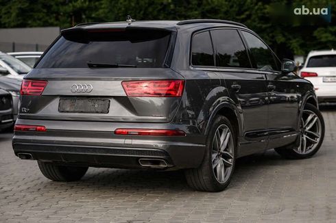 Audi Q7 2019 - фото 6