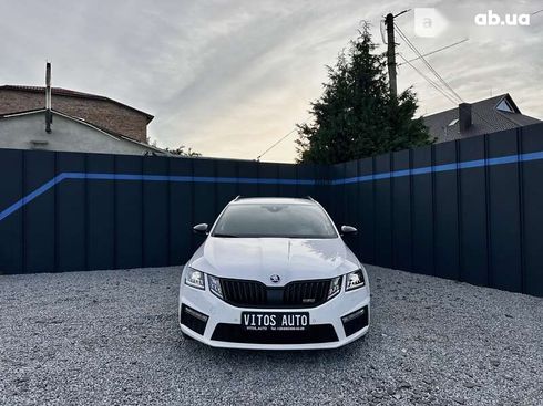 Skoda Octavia 2019 - фото 16