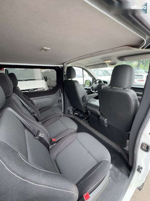 Renault Trafic 2020 - фото 28