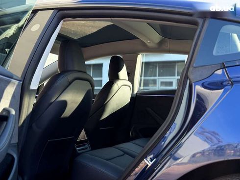 Tesla Model 3 2024 - фото 16