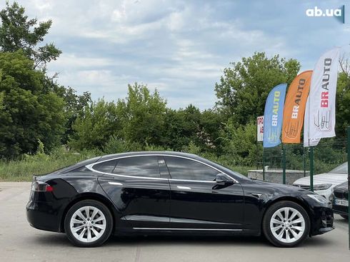 Tesla Model S 2018 - фото 22