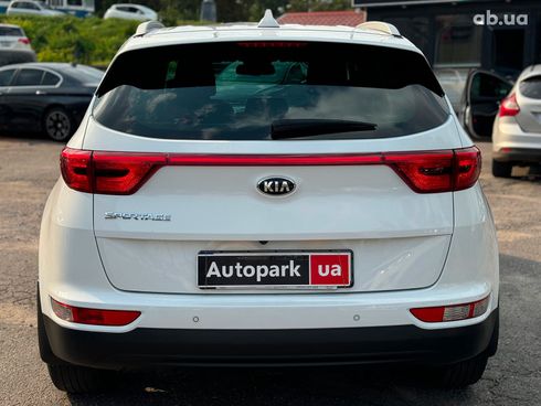Kia Sportage 2016 белый - фото 10