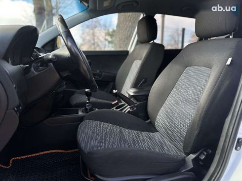 Kia Cee'd 2009 - фото 27